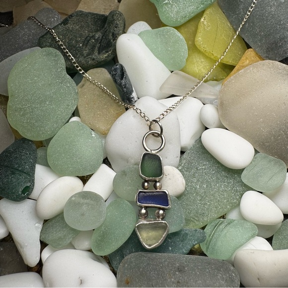 Triple sea glass necklace Handmade 995 925 sterling silver soldered Puerto Rico - Picture 4 of 4